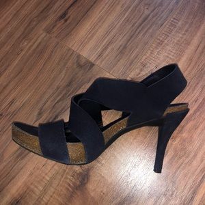 Suede navy blue heels